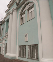 Здание, на котором размещена памятная доска Николаю Георгиевичу Гарину-Михайловскому.