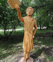 Фестиваль деревянных скульптур 2019г. Пушкин. Фото: Ю.Поздеева