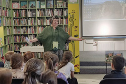 Встреча с южноуральской поэтессой Еленой Сыч