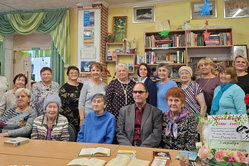 «В краю есенинских берёз…»